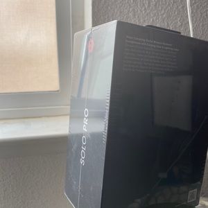BEATS SOLO PRO